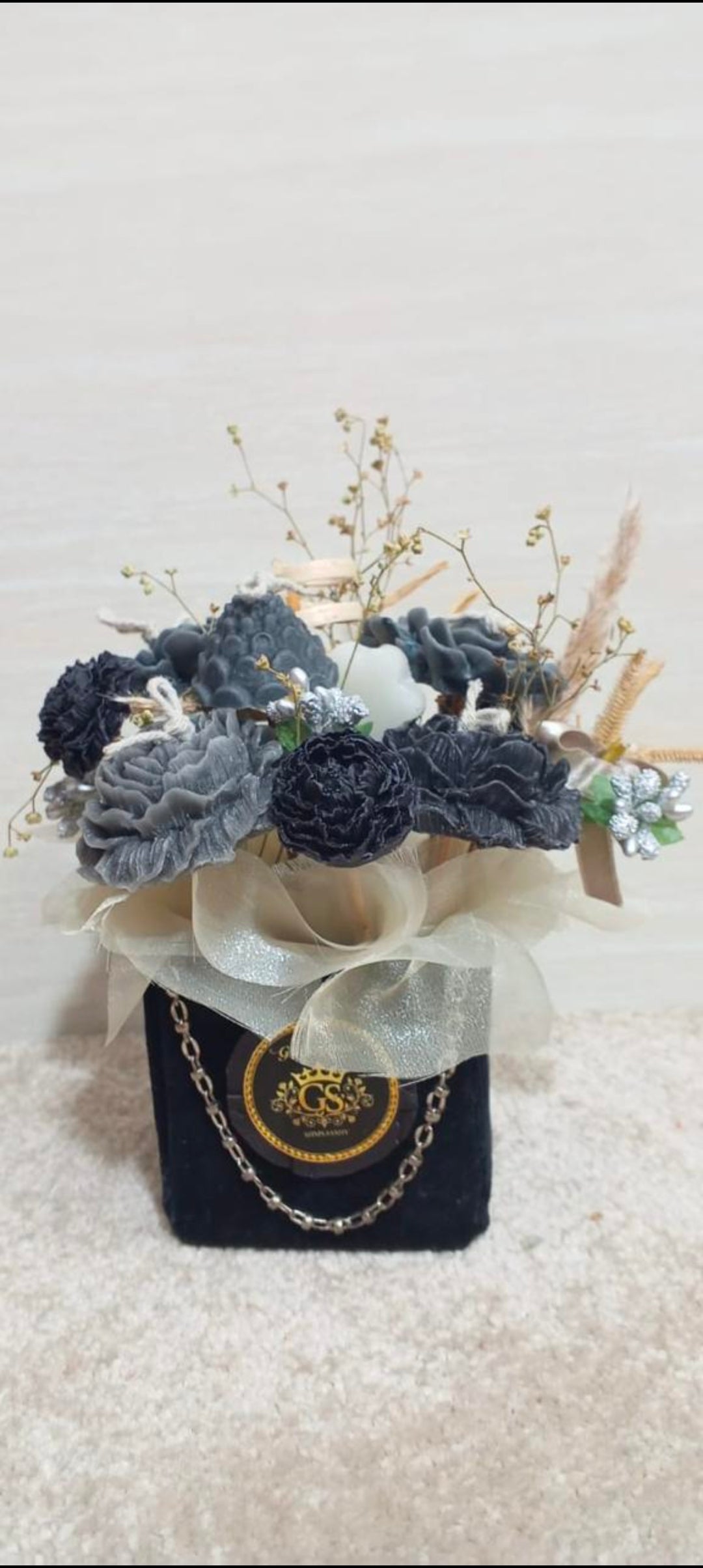 Bouquet Flower Vase